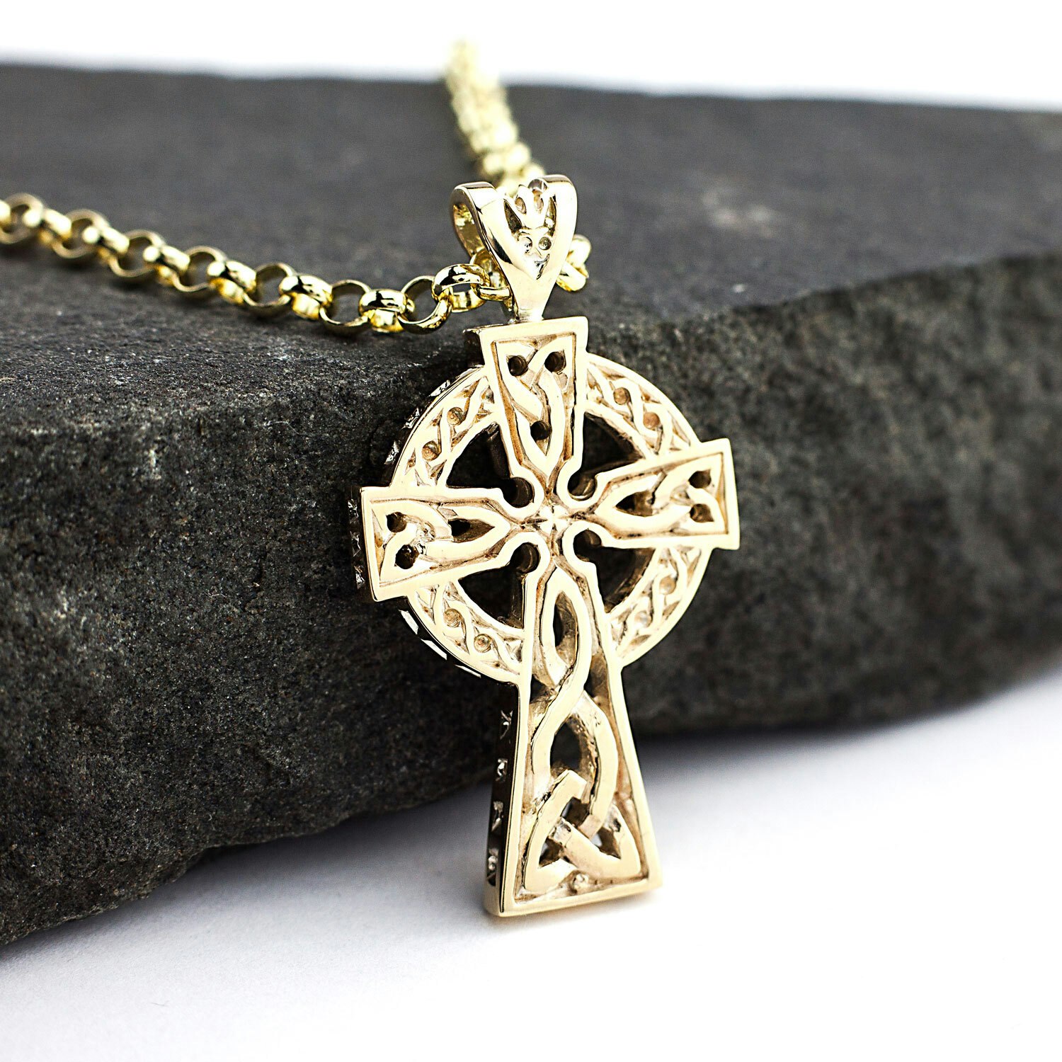 Solid 9ct Gold Celtic Cross with Gift Box